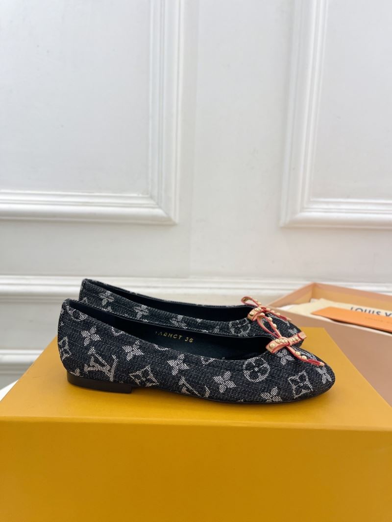 Louis Vuitton Flat Shoes